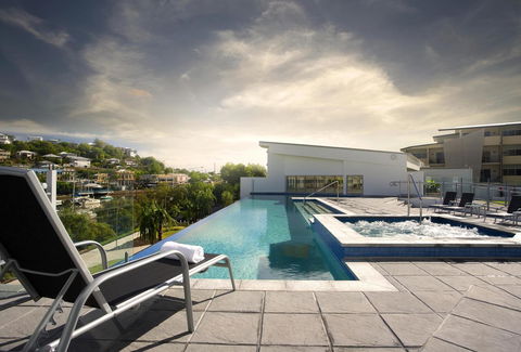 Oaks Townsville Gateway Suites - C Tourism 1