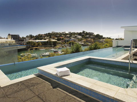 Oaks Townsville Gateway Suites - C Tourism 2
