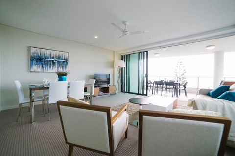 Pure Kirra - C Tourism 8