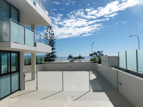 Pure Kirra - C Tourism 17