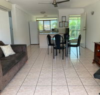 Townsville Holiday Apartments - C Tourism