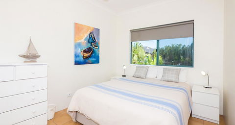 Currumbin Sands On The Beach - C Tourism 29