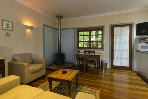 Allumbah Pocket Cottages - C Tourism 30