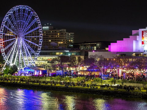 Evolution Apartments - C Tourism 16