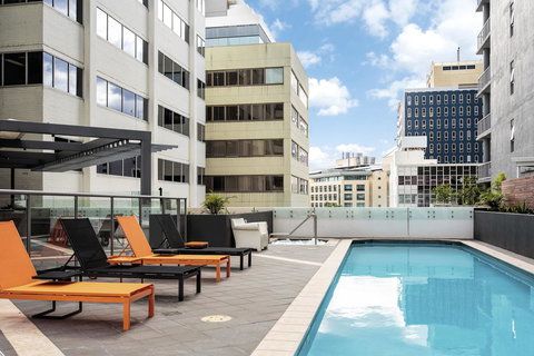 Evolution Apartments - C Tourism 12