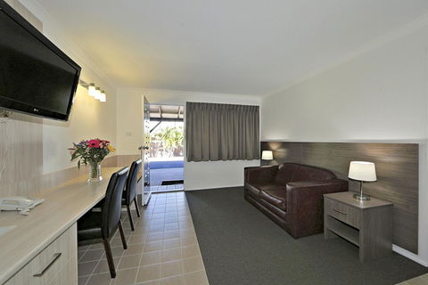 Smart Motels Bert Hinkler - C Tourism 29