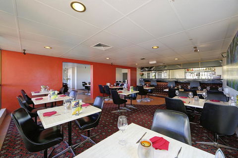 Smart Motels Bert Hinkler - C Tourism 8