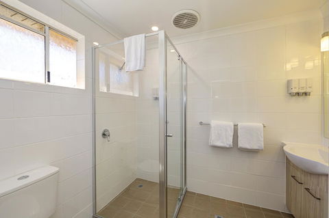 Smart Motels Bert Hinkler - C Tourism 19