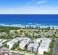 Element on Coolum Beach - C Tourism