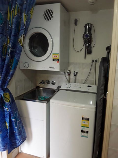Jackies Holiday Apartment - C Tourism 15