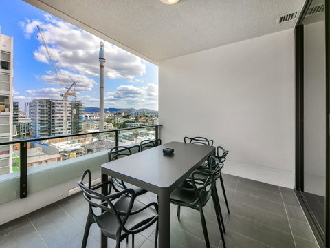 Opera Apartments South Brisbane - C Tourism 18