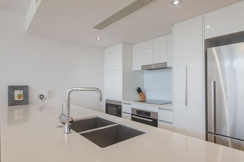 Echelon Apartments Yeppoon - C Tourism 14