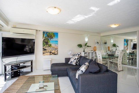 Gemini Court Holiday Apartments - C Tourism 5