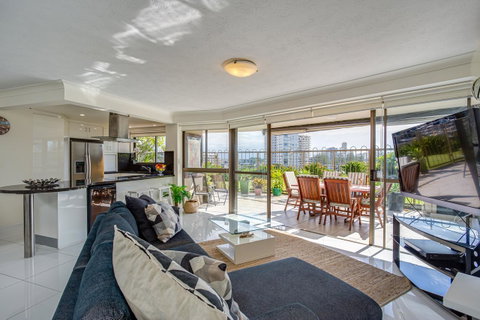 Gemini Court Holiday Apartments - C Tourism 1