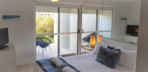 Gemini Court Holiday Apartments - C Tourism 22