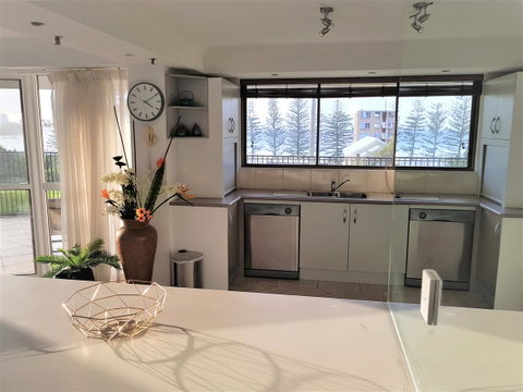 Gemini Court Holiday Apartments - C Tourism 34