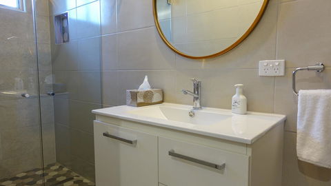 Blue Summit Hideaway - C Tourism 34