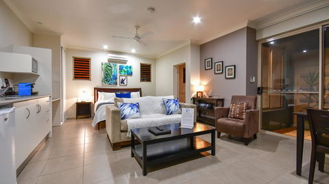 Blue Summit Hideaway - C Tourism 19