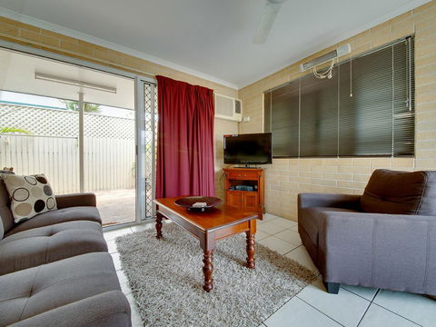 Murray Street Apartments - C Tourism 36