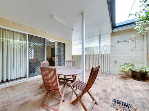 Murray Street Apartments - C Tourism 37