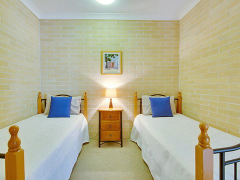 Murray Street Apartments - C Tourism 18
