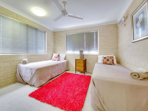 Murray Street Apartments - C Tourism 7