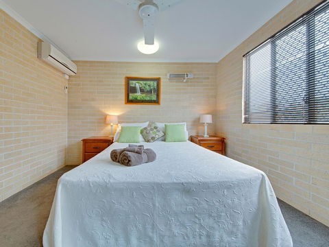 Murray Street Apartments - C Tourism 44