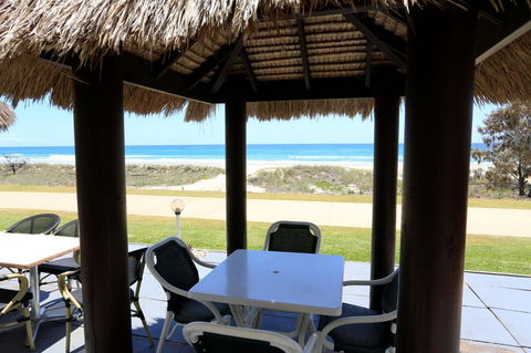 Bilinga Beach Motel - C Tourism 17