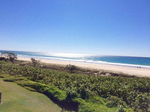 Bilinga Beach Motel - C Tourism 23