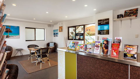 Bilinga Beach Motel - C Tourism 25