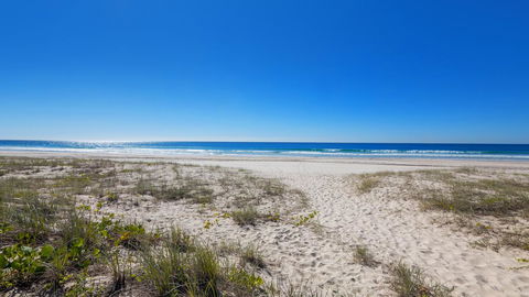 Bilinga Beach Motel - C Tourism 28