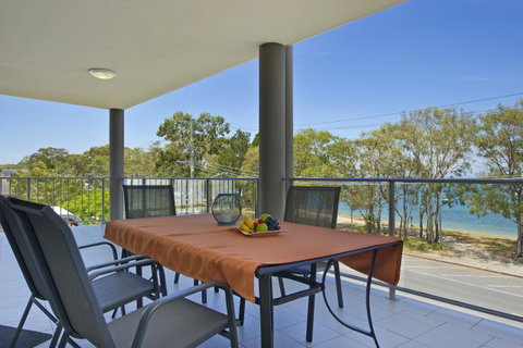 On The Bay Apartments - C Tourism 7