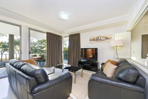 On The Bay Apartments - C Tourism 0
