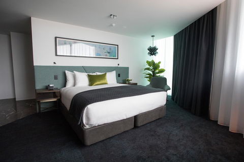 Eatons Hill Hotel - C Tourism 41