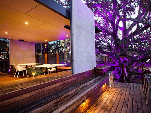 Eatons Hill Hotel - C Tourism 37