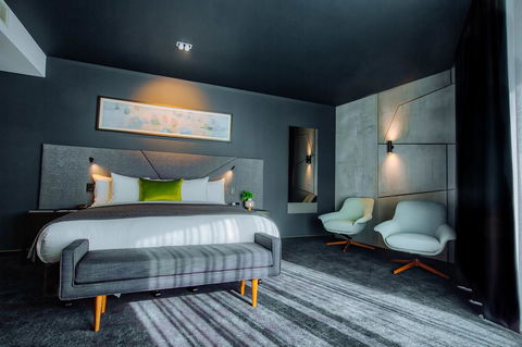 Eatons Hill Hotel - C Tourism 19
