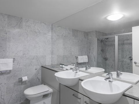 Oaks Brisbane Casino Tower Suites - C Tourism 5
