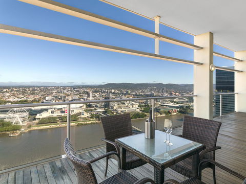 Oaks Brisbane Casino Tower Suites - C Tourism 10