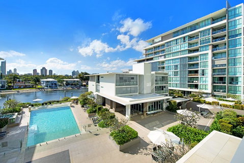 ULTIQA Freshwater Point Resort - C Tourism 5