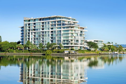 ULTIQA Freshwater Point Resort - C Tourism 21