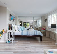 Private guest suite high on Currumbin hill - C Tourism