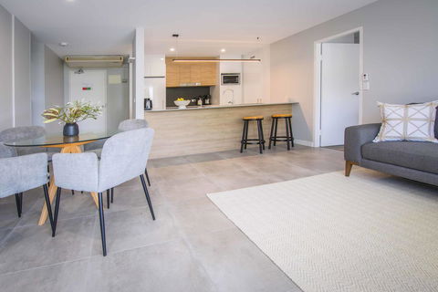 84 The Spit Holiday Apartments - C Tourism 9