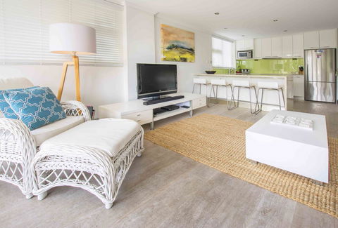 84 The Spit Holiday Apartments - C Tourism 17