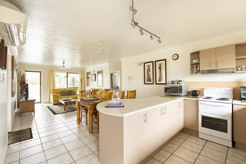 Marcol Place Holiday Apartments - C Tourism 5