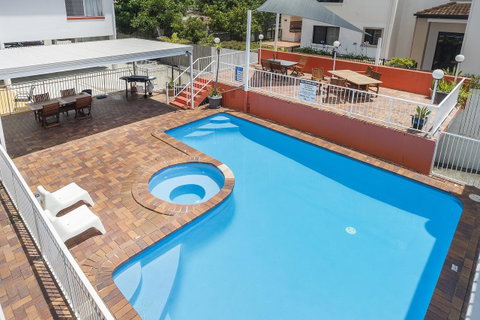 Sunshine Beach Resort - C Tourism 1