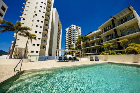 Jack And Newell Holiday Apartments - C Tourism 9