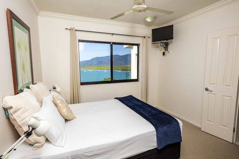 Jack And Newell Holiday Apartments - C Tourism 23