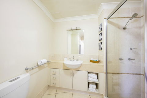 Jack And Newell Holiday Apartments - C Tourism 40