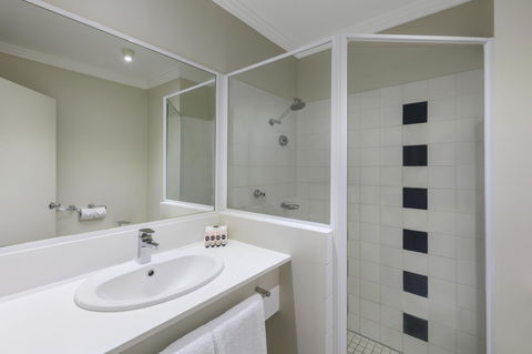 Mercure Brisbane Garden City - C Tourism 11