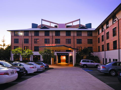 Mercure Brisbane Garden City - C Tourism 17